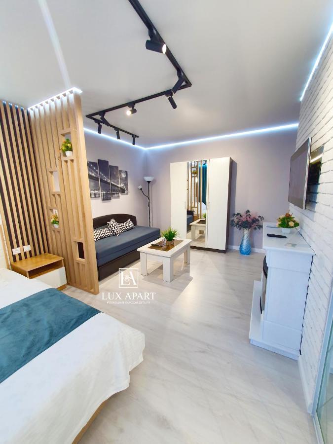 Lux Апартаменты В Центре Караганды На 45 Квартале Karagandy Eksteriør billede